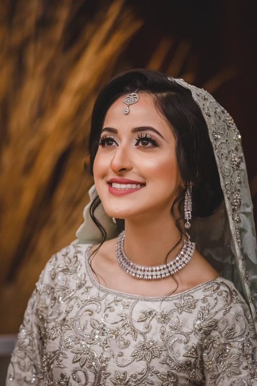 Bridal makeup by Maliha Khan