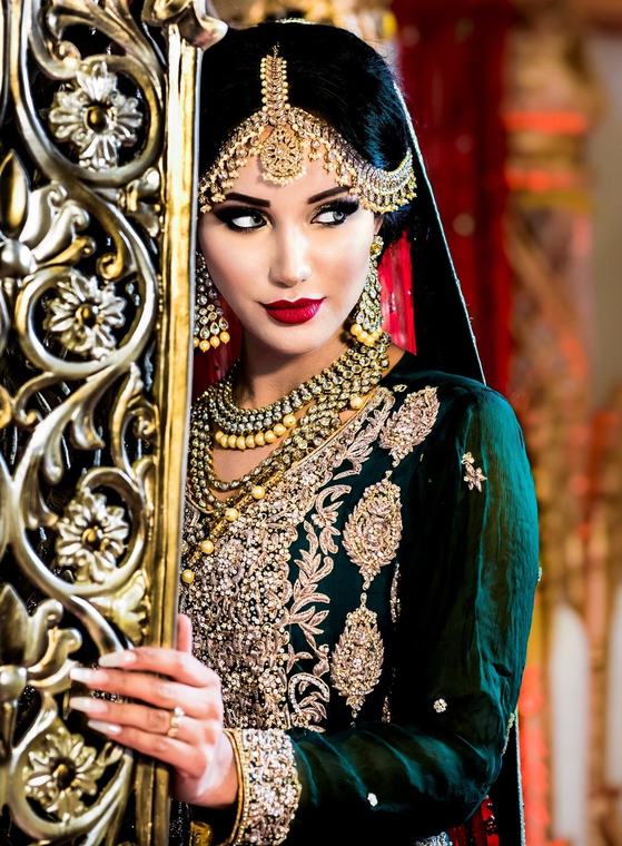 Editorial & Advertising — Maliha Khan Makeup