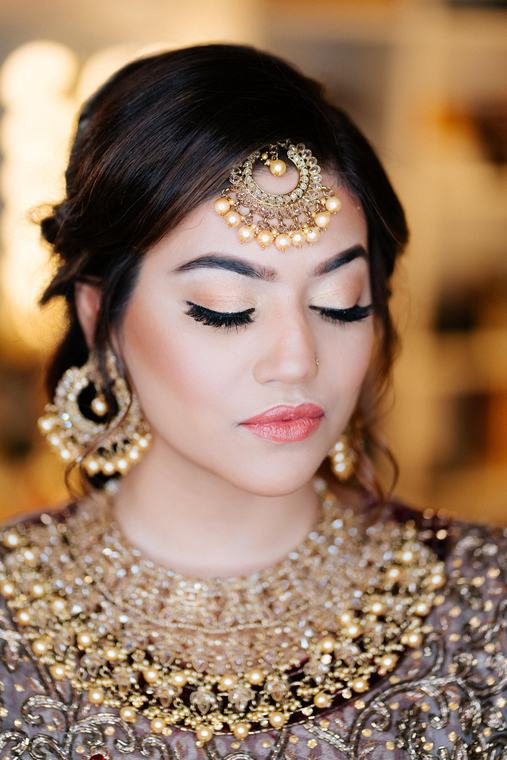 Natural bridal makeup by Maliha Khan