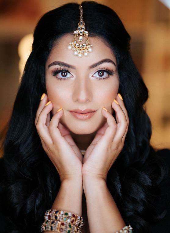 Natural bridal makeup by Maliha Khan