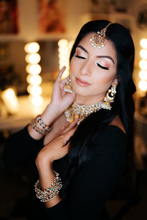 Natural bridal makeup by Maliha Khan