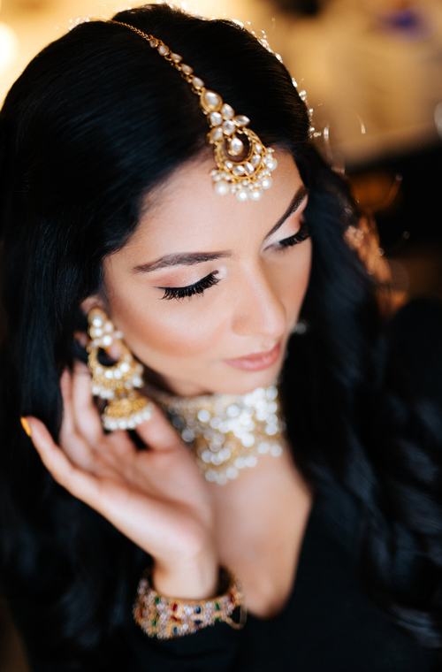 Natural bridal makeup by Maliha Khan